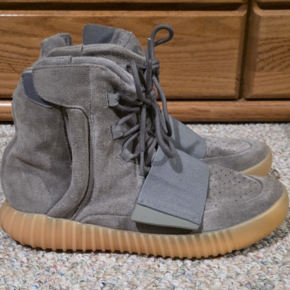 Yeezy Other - Adidas Yeezy Boost 750 'Grey Gum' BB1840 Size 10